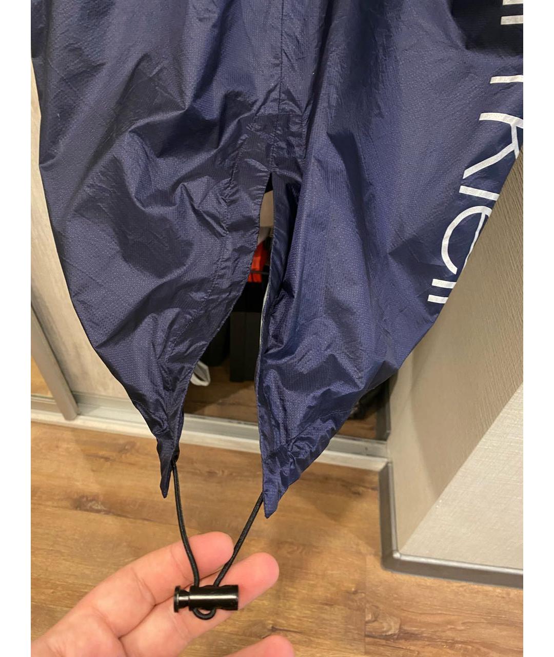 CALVIN KLEIN Темно-синий полиэстеровый тренч / плащ, фото 6