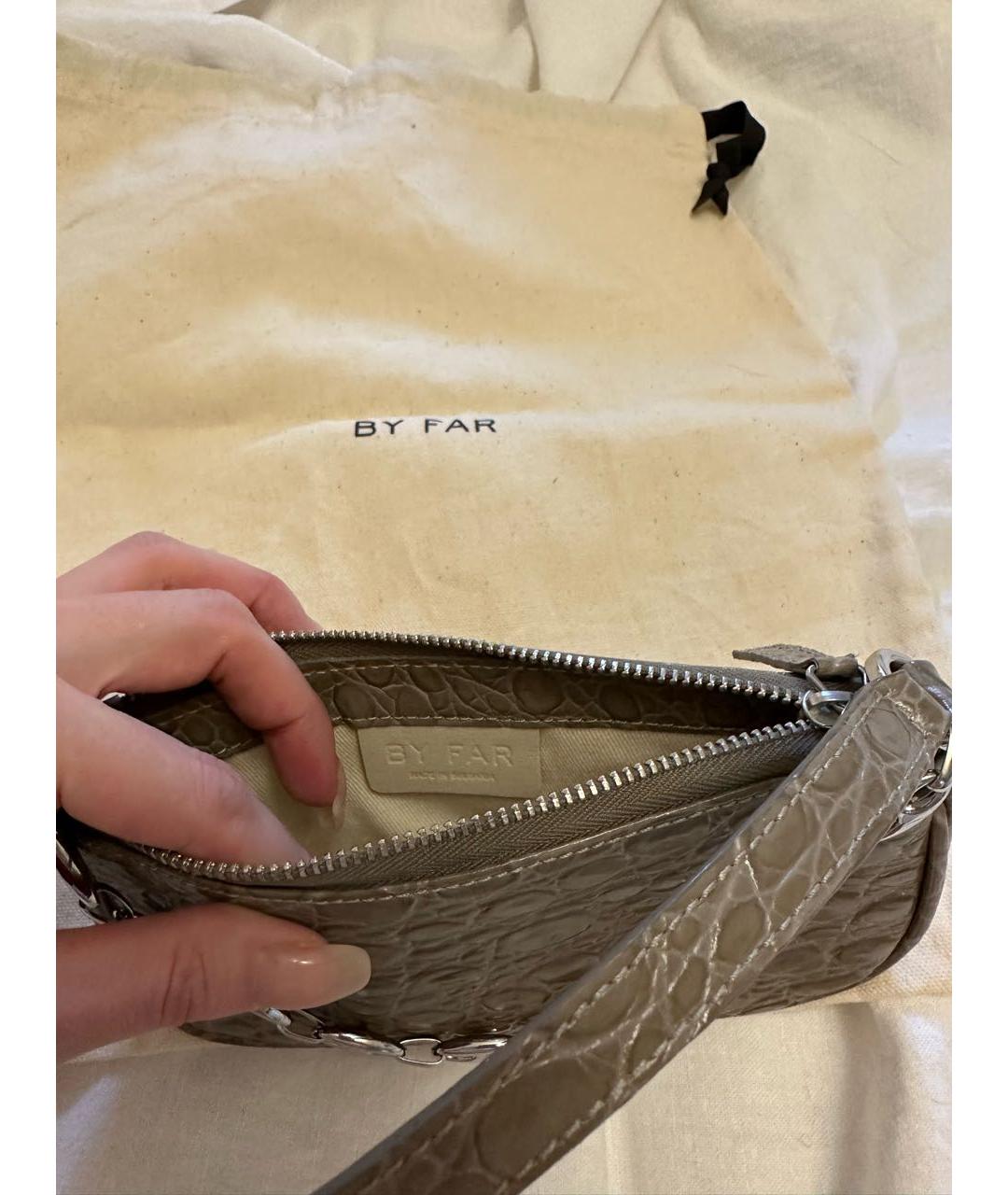 BY FAR Антрацитовая кожаная сумка через плечо, фото 2