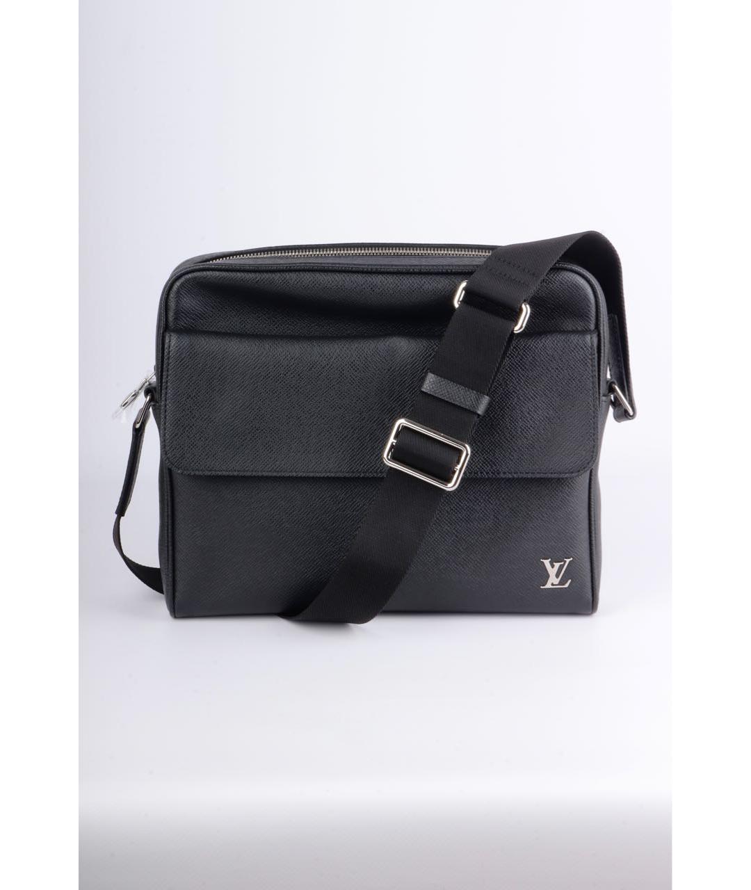 LOUIS VUITTON Черная кожаная барсетка, фото 9