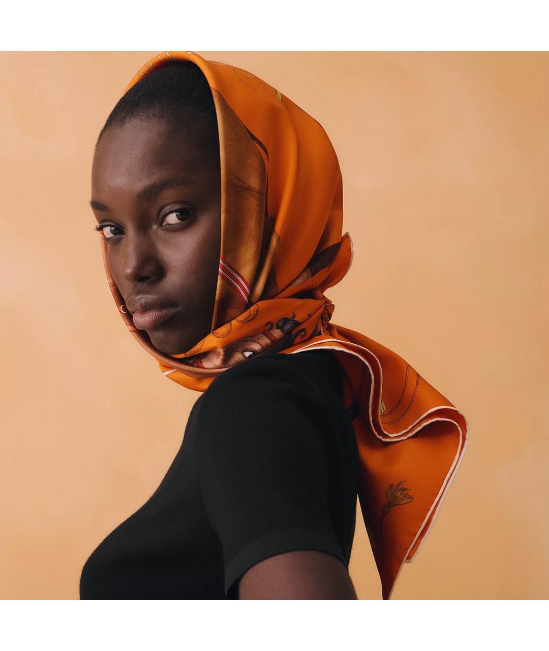 HERMES Оранжевый шелковый платок, фото 2