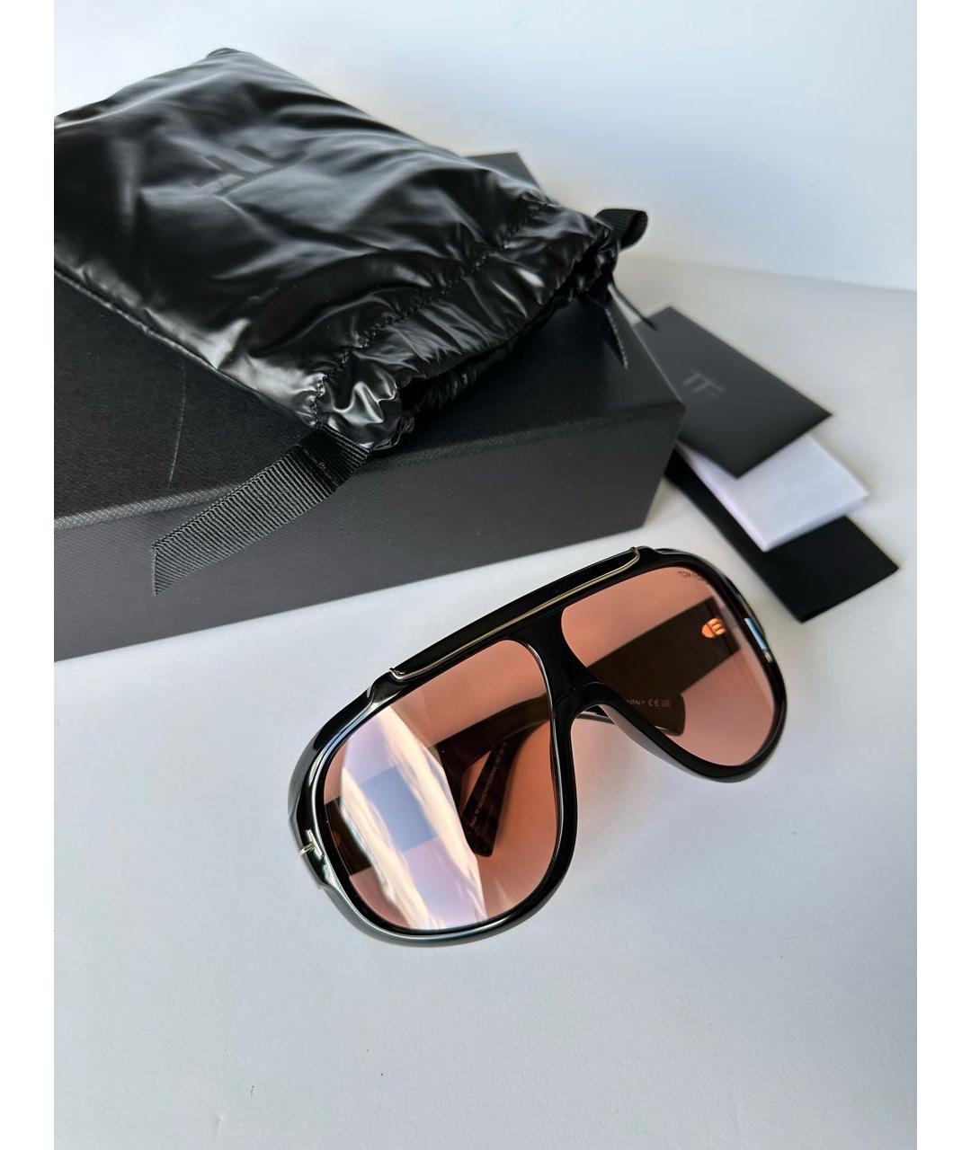 TOM FORD Черные пластиковые солнцезащитные очки, фото 3