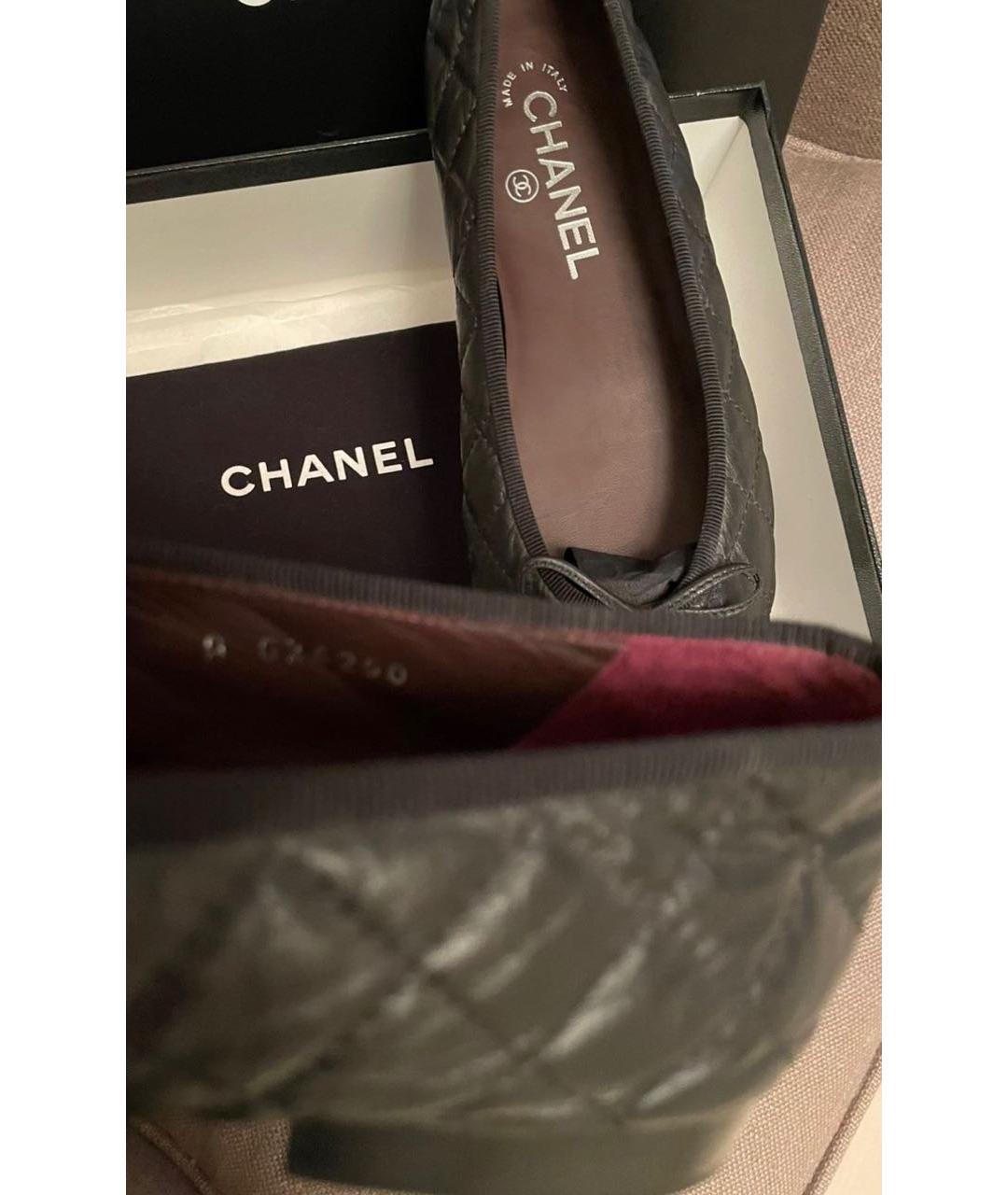 CHANEL Черные кожаные балетки, фото 3