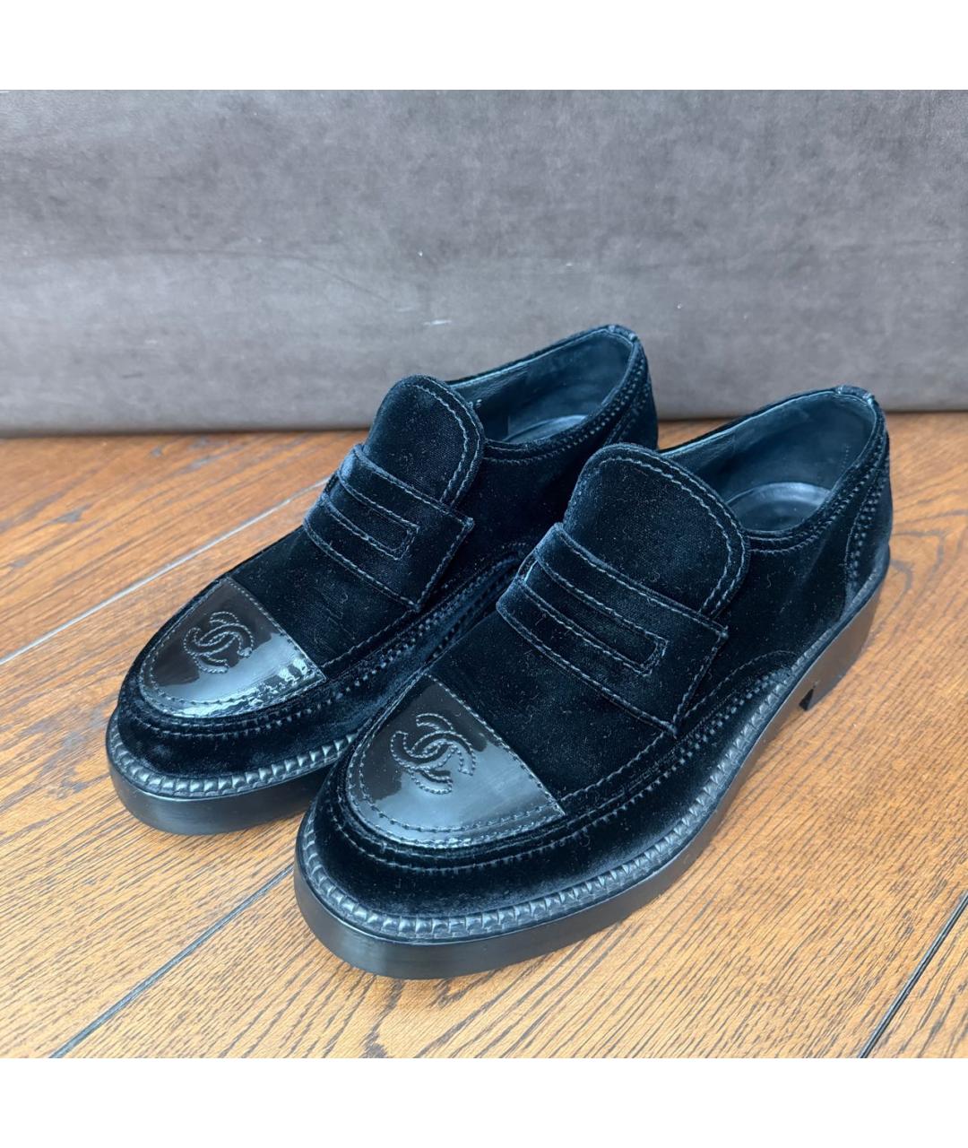 CHANEL Черные бархатные лоферы, фото 2