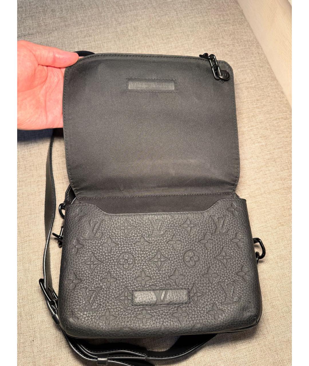 LOUIS VUITTON Черная кожаная сумка на плечо, фото 4