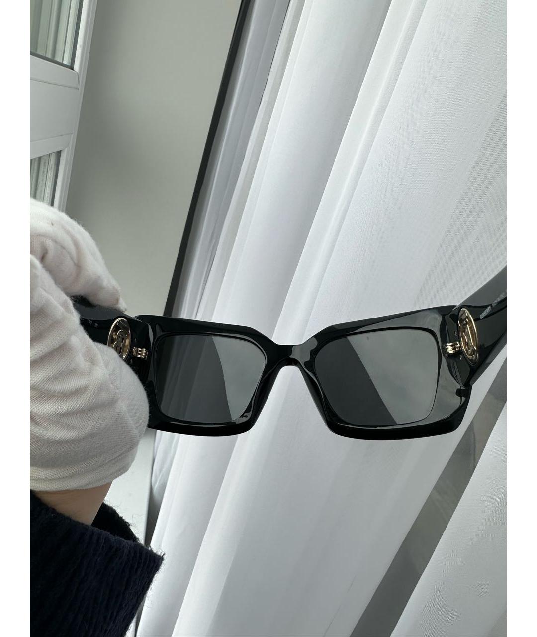 BURBERRY Черные пластиковые солнцезащитные очки, фото 6