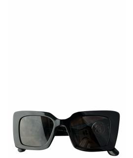 BURBERRY Солнцезащитные очки