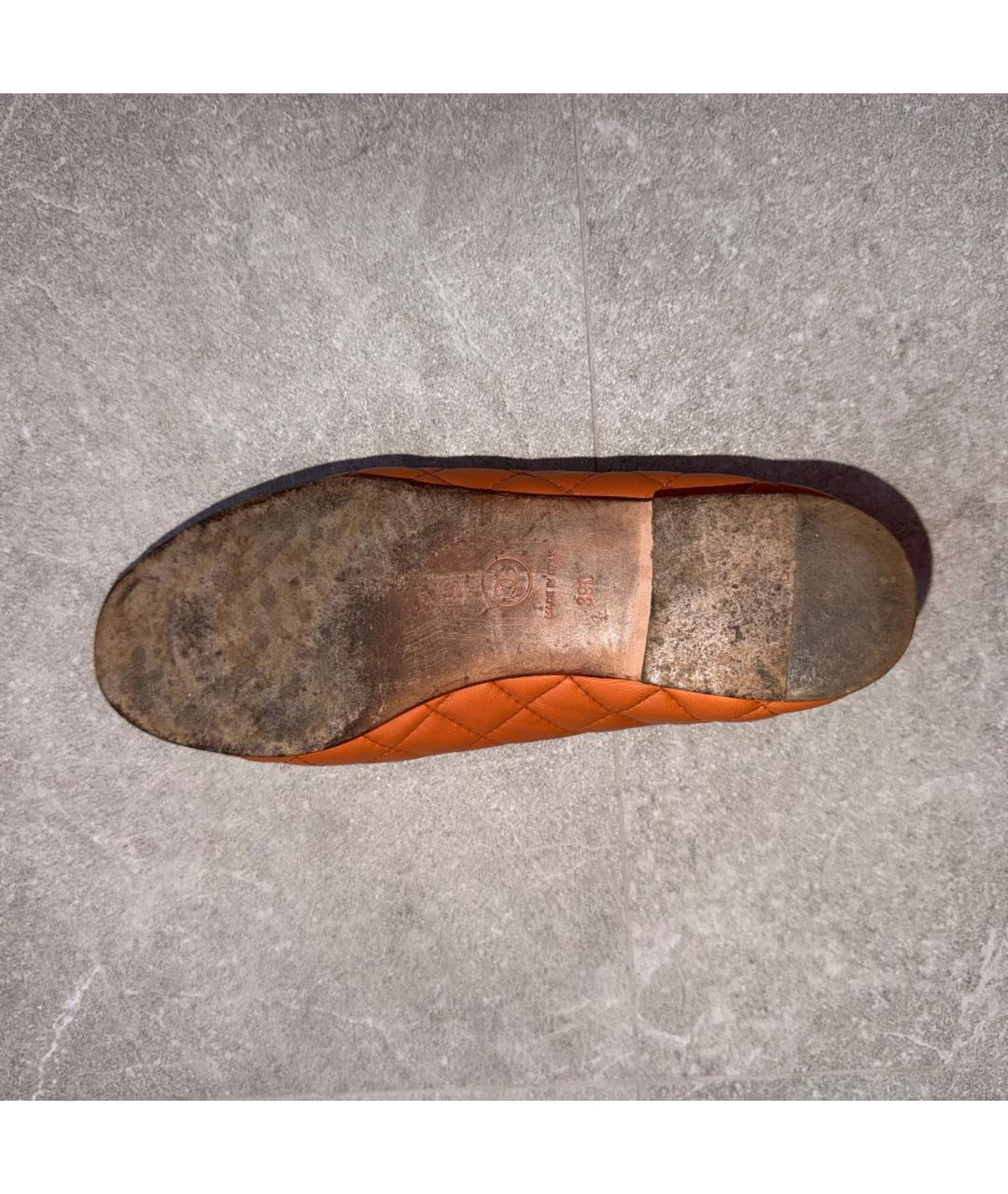 CHANEL Оранжевое кожаные балетки, фото 8