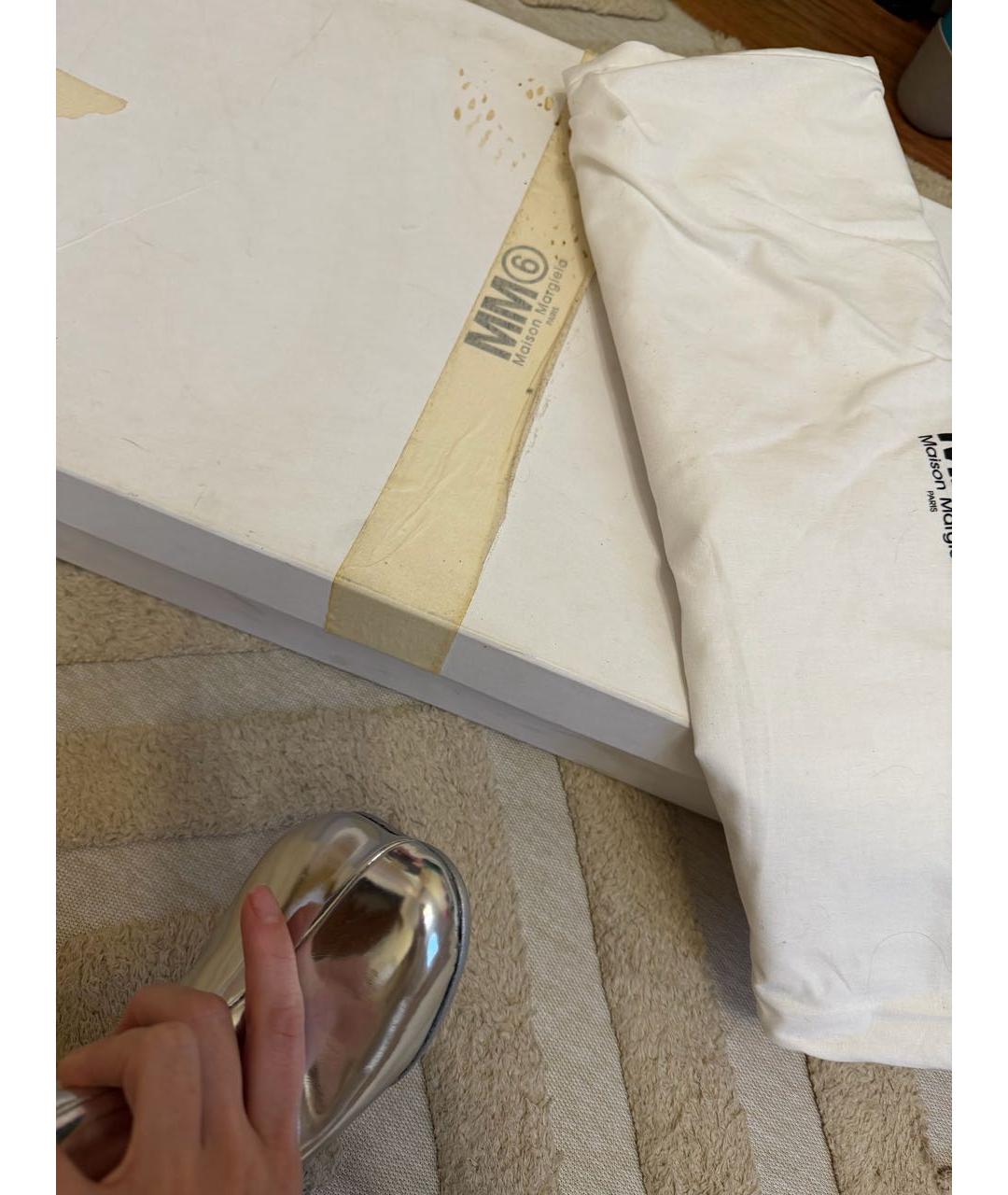 MAISON MARGIELA Серебряные сапоги из лакированной кожи, фото 5