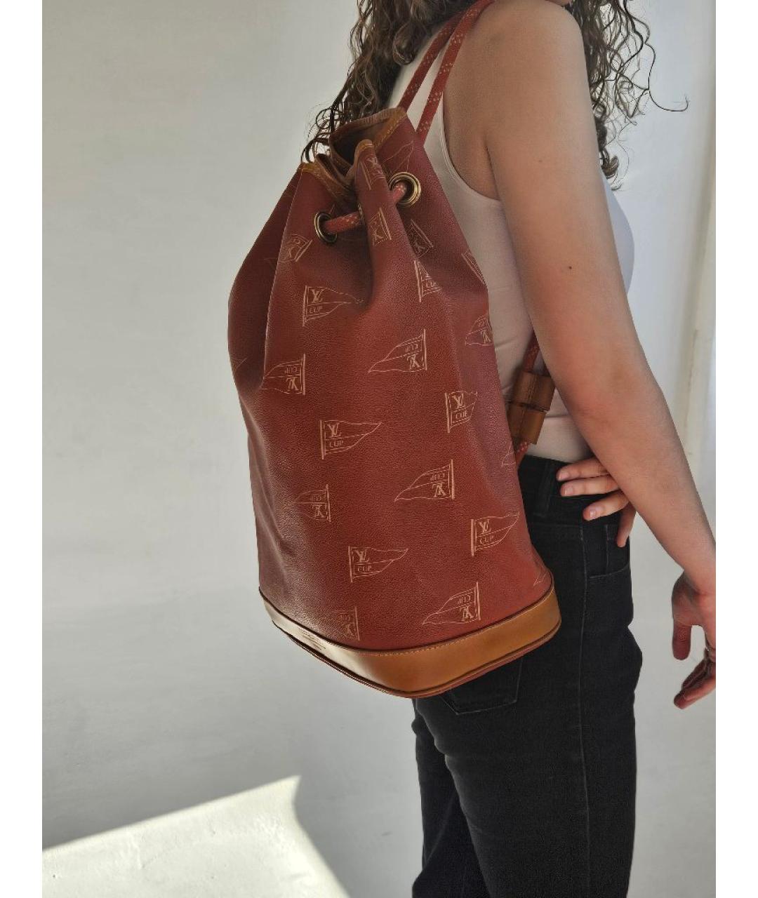 LOUIS VUITTON Красная сумка через плечо, фото 2