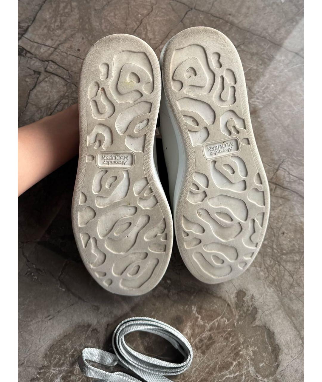 ALEXANDER MCQUEEN Белые кожаные кеды, фото 5