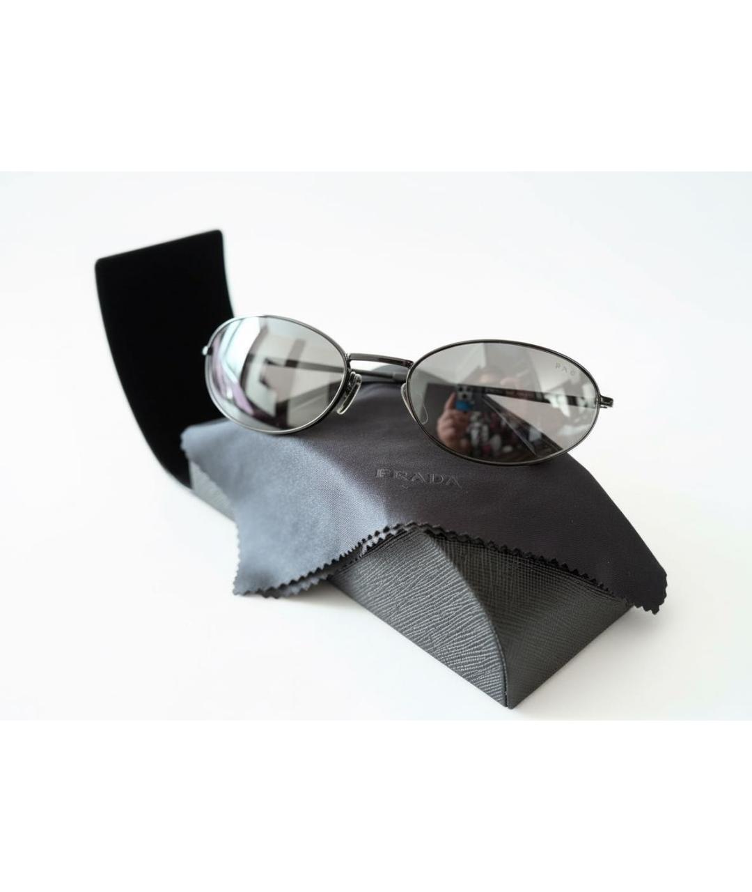 PRADA Черные металлические солнцезащитные очки, фото 3