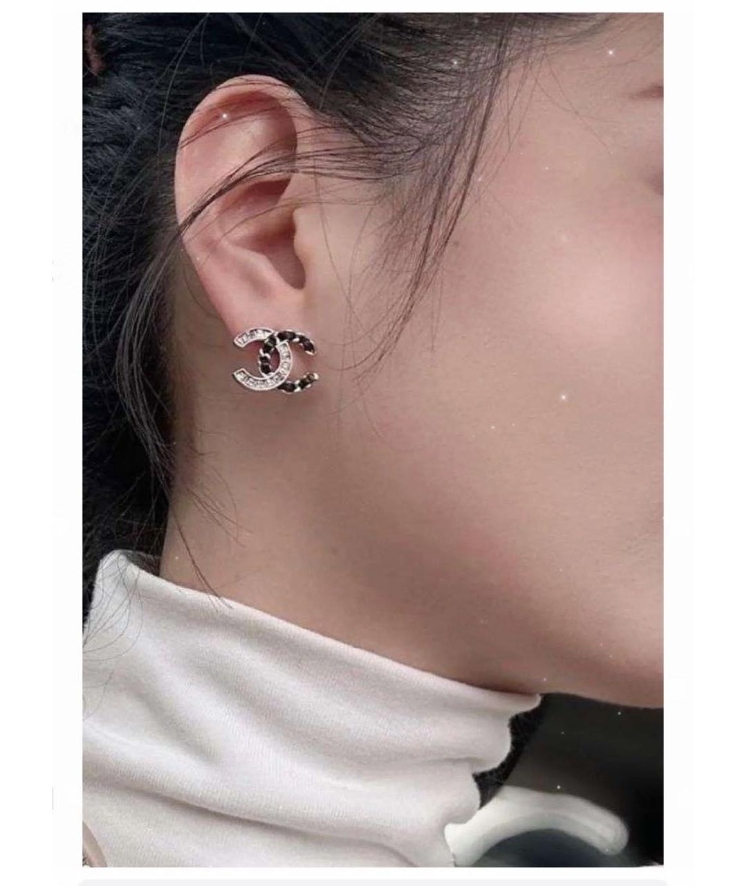 CHANEL Золотые металлические серьги, фото 6