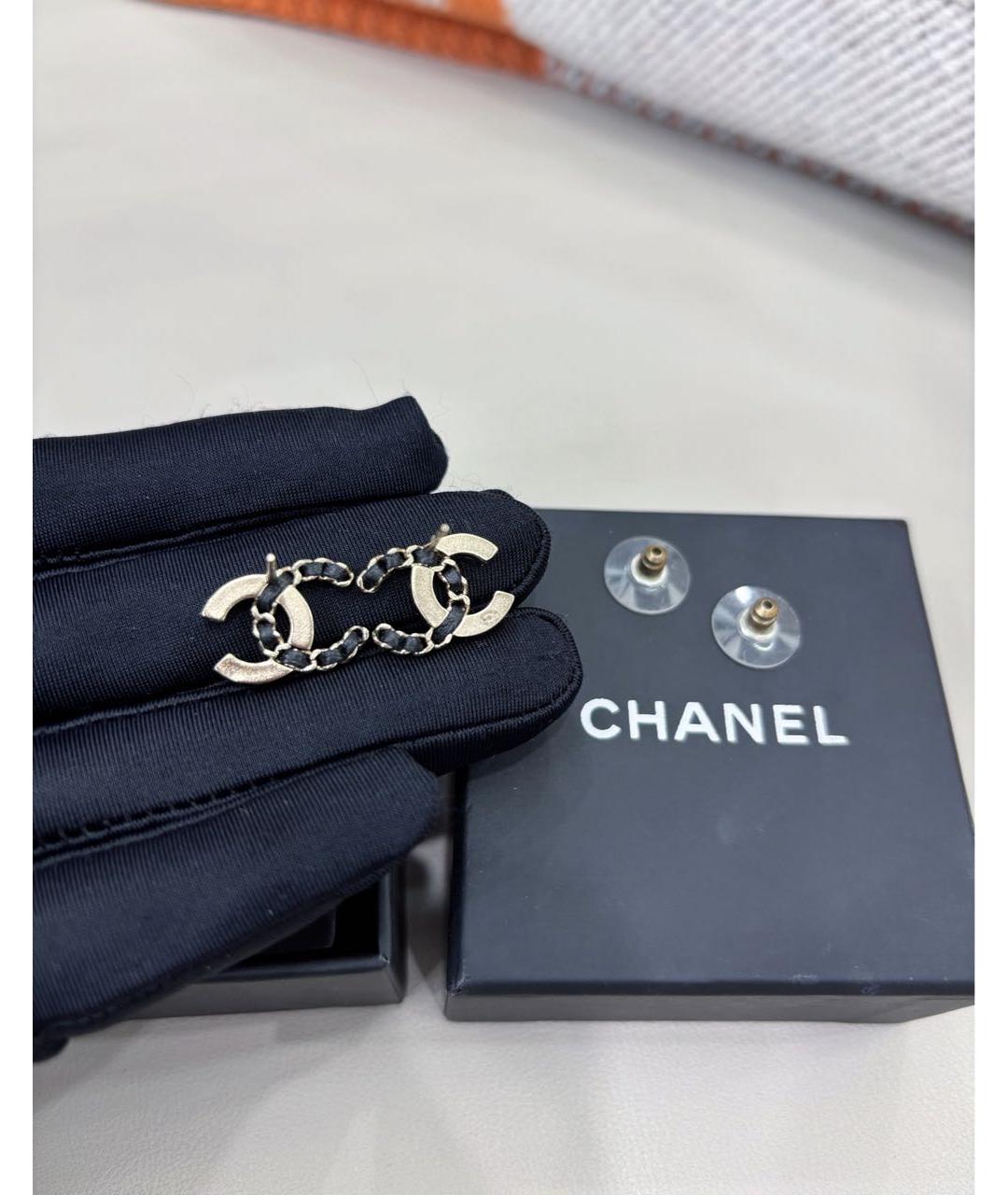 CHANEL Золотые металлические серьги, фото 5