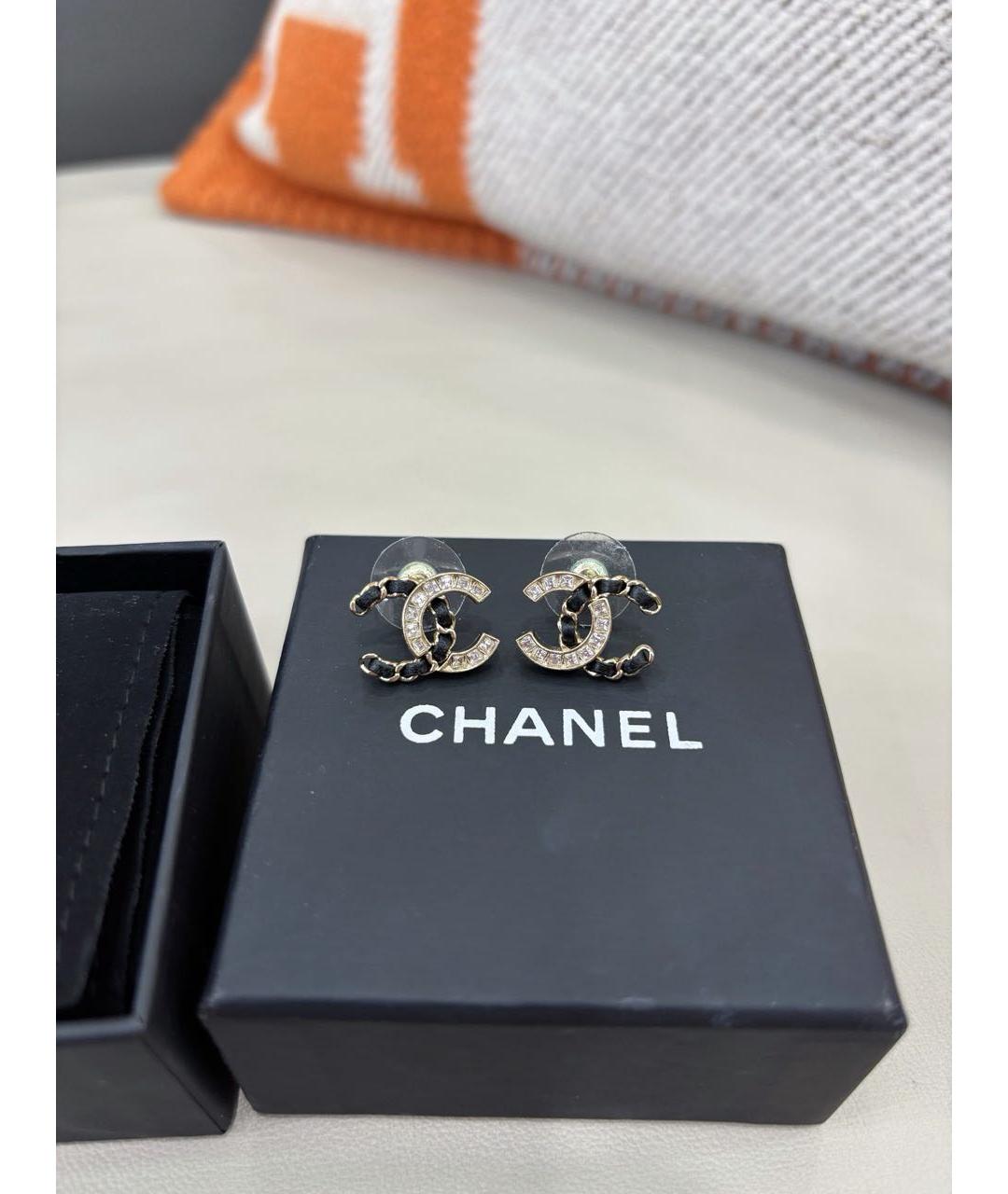 CHANEL Золотые металлические серьги, фото 7