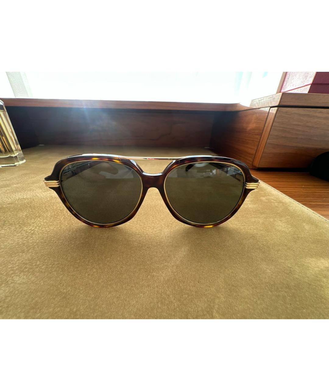 CARTIER Коричневые пластиковые солнцезащитные очки, фото 5