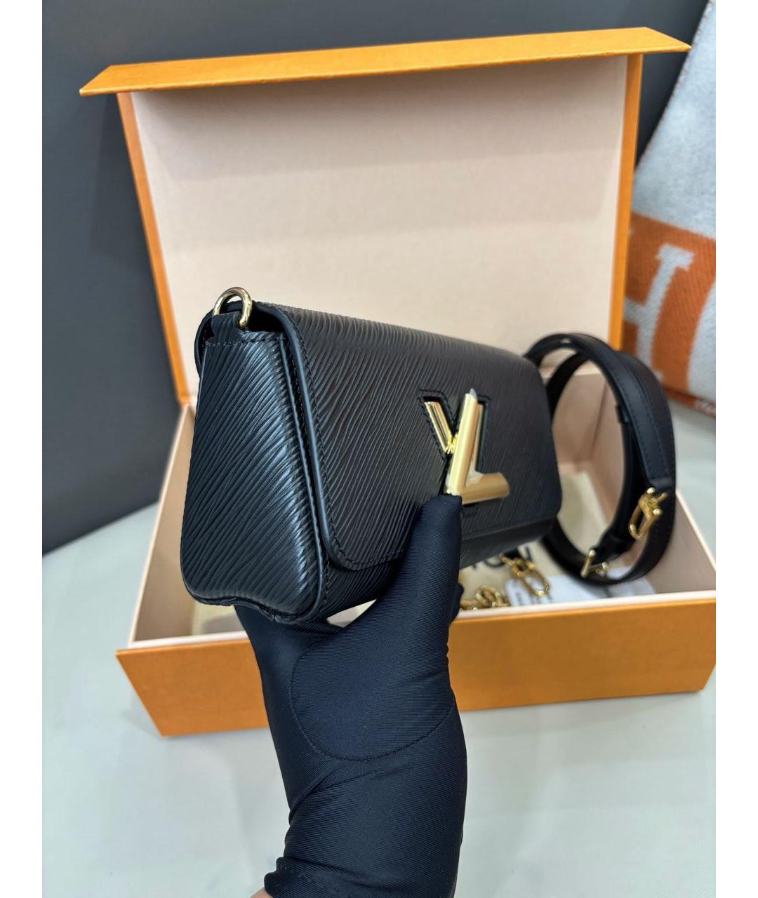 LOUIS VUITTON Черная кожаная сумка через плечо, фото 3