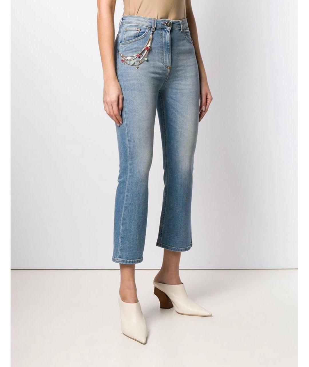 ELISABETTA FRANCHI Голубые хлопко-эластановые джинсы клеш, фото 6