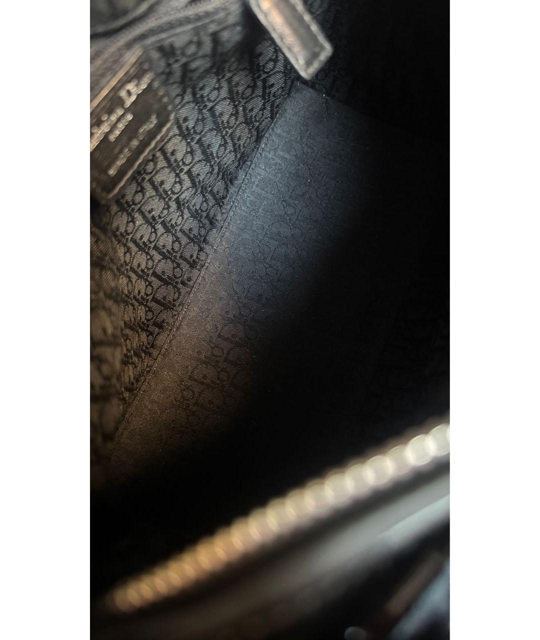 CHRISTIAN DIOR Черная сумка с короткими ручками из лакированной кожи, фото 7