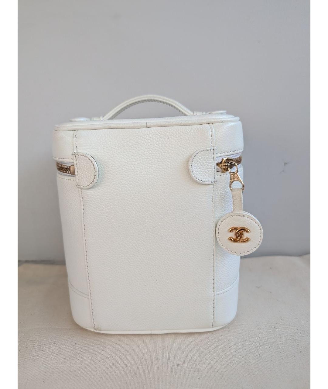 CHANEL Белая кожаная сумка с короткими ручками, фото 4