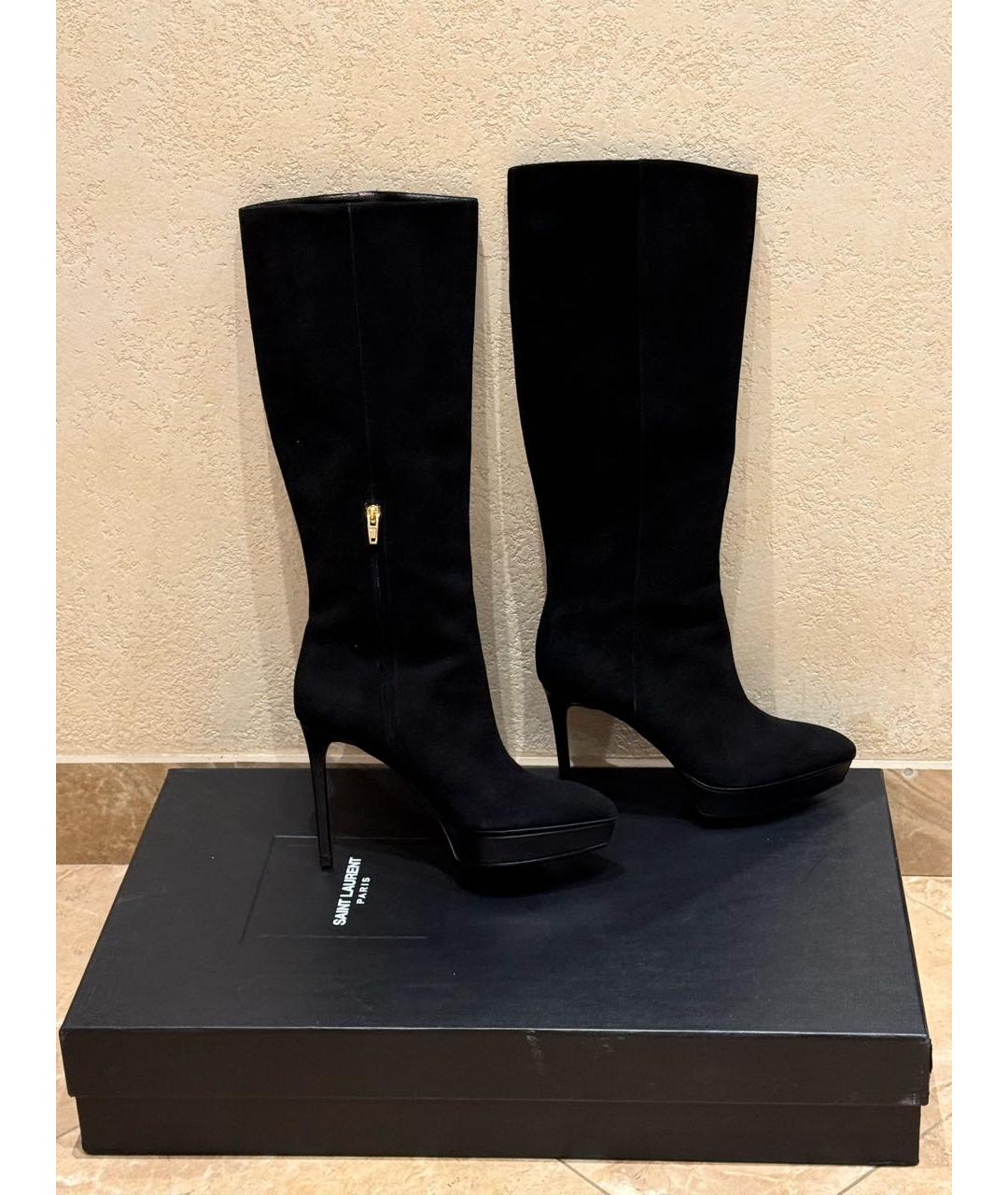 SAINT LAURENT Черные замшевые сапоги, фото 5