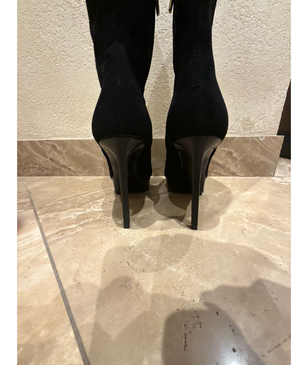 SAINT LAURENT Черные замшевые сапоги, фото 4