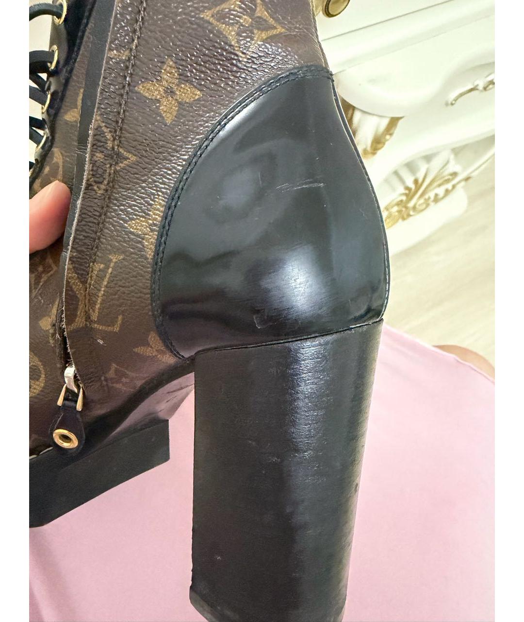 LOUIS VUITTON Коричневые ботильоны, фото 4