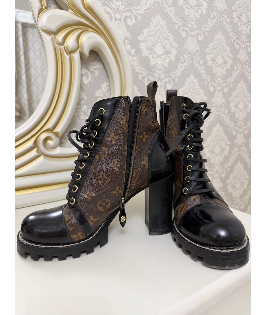 LOUIS VUITTON Коричневые ботильоны, фото 3