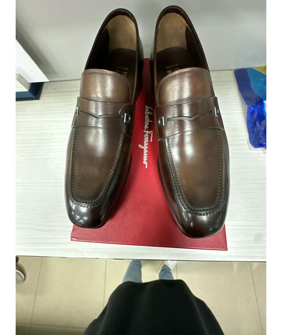 FERRAGAMO Коричневые кожаные туфли, фото 5
