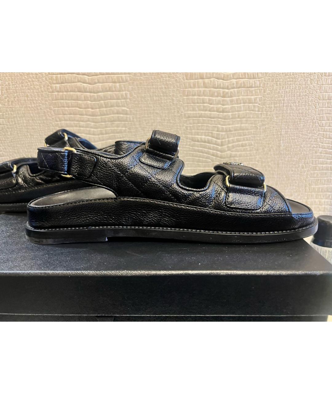 CHANEL Черные кожаные сандалии, фото 3