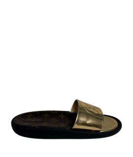 LOUIS VUITTON Шлепанцы