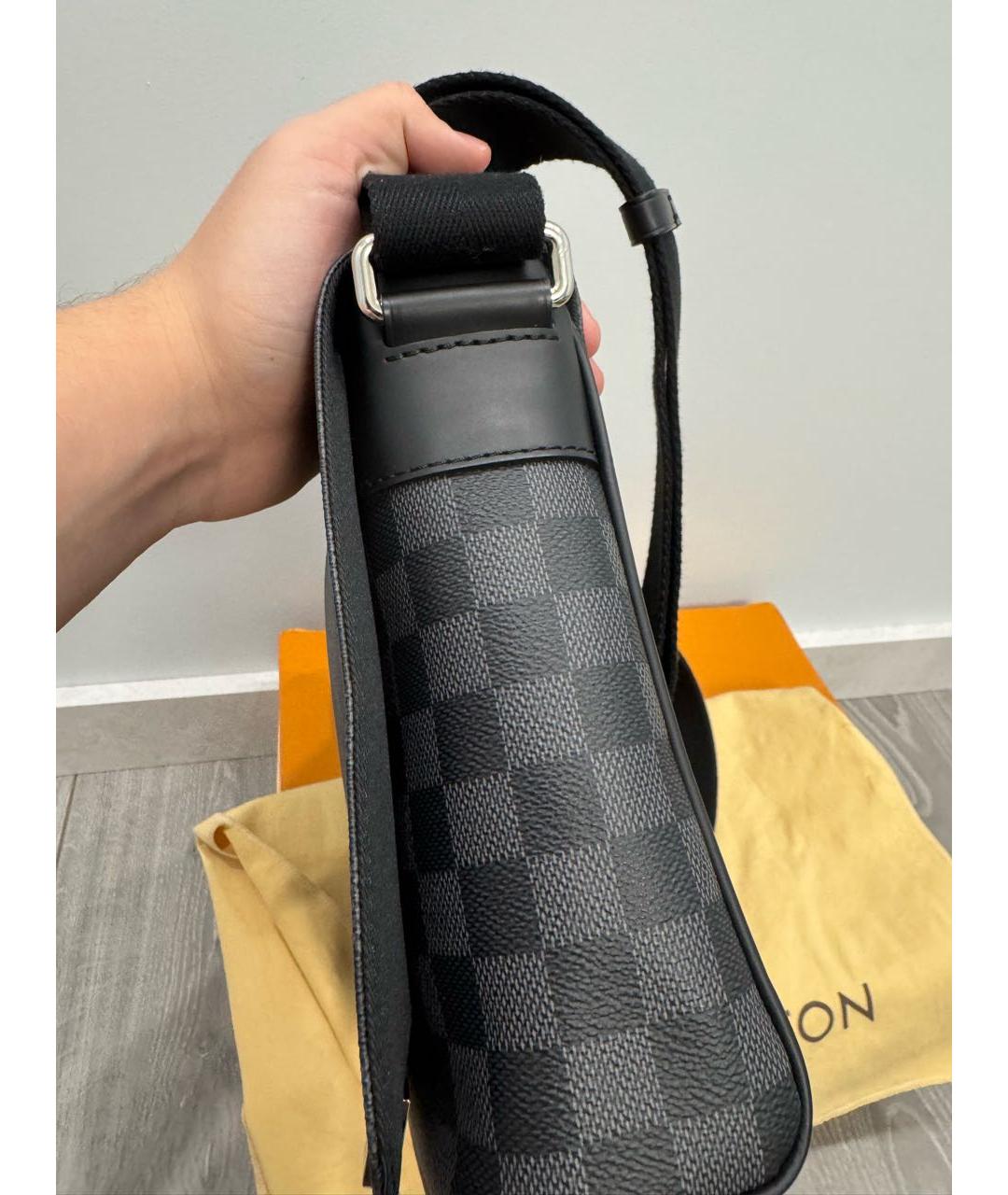 LOUIS VUITTON Черная сумка на плечо, фото 4