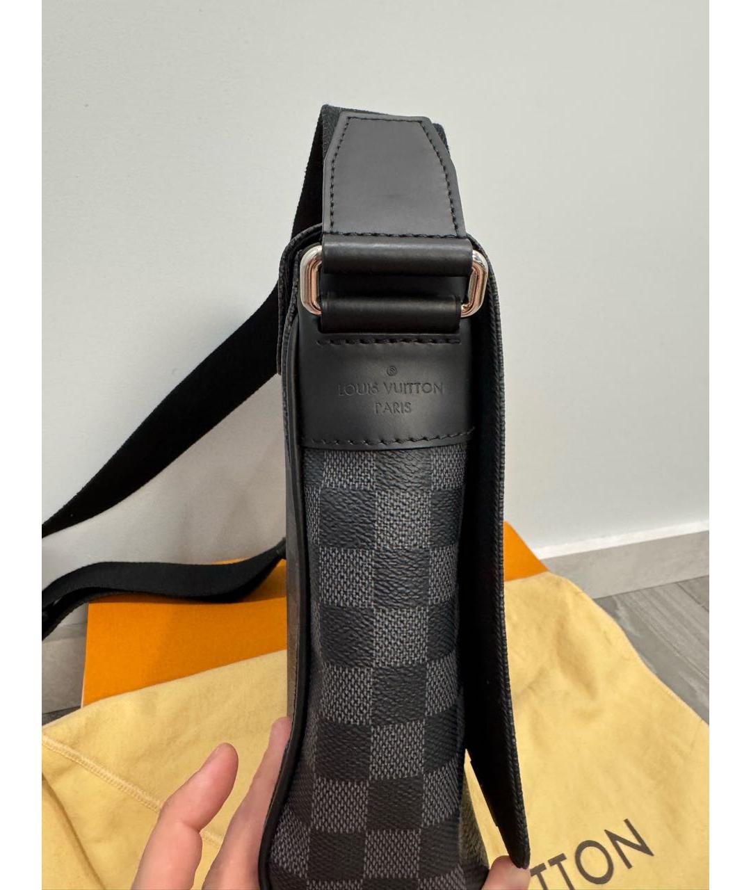 LOUIS VUITTON Черная сумка на плечо, фото 3