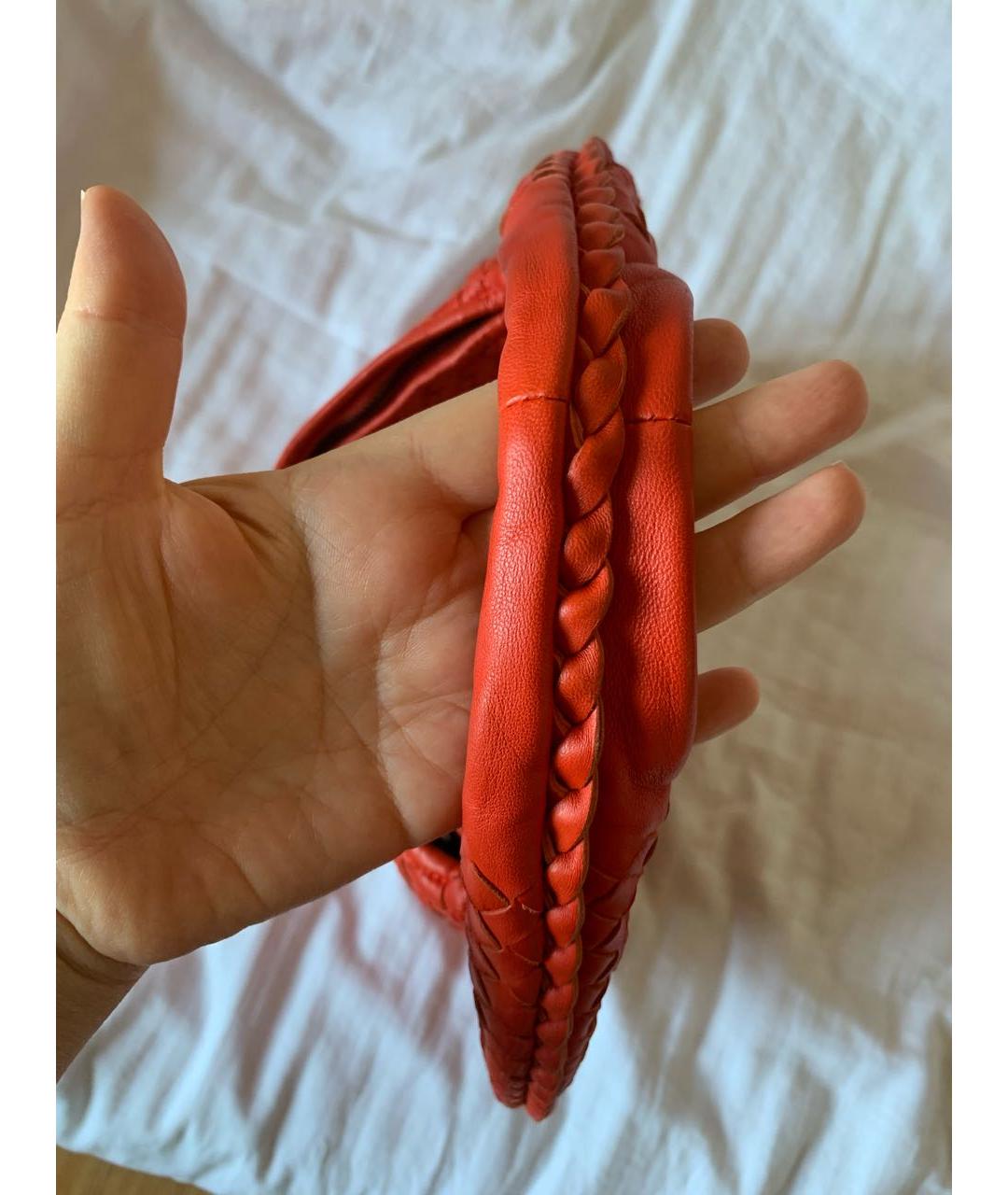 BOTTEGA VENETA Красная кожаная сумка с короткими ручками, фото 5