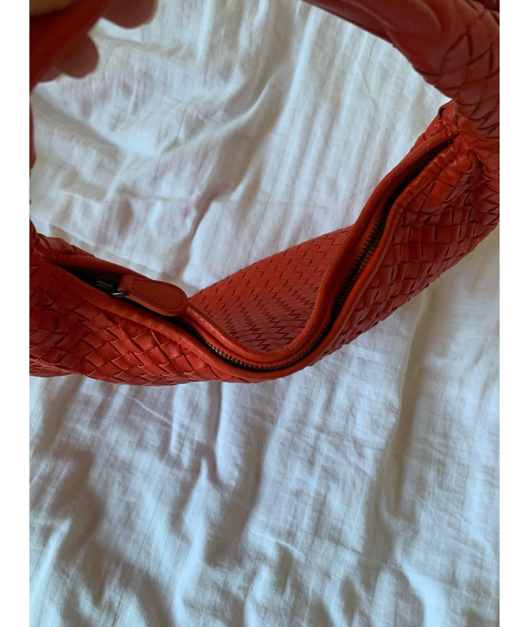 BOTTEGA VENETA Красная кожаная сумка с короткими ручками, фото 7