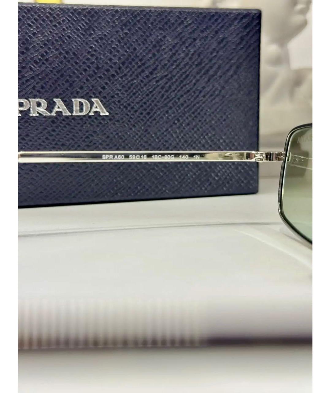 PRADA Серебряные металлические солнцезащитные очки, фото 3