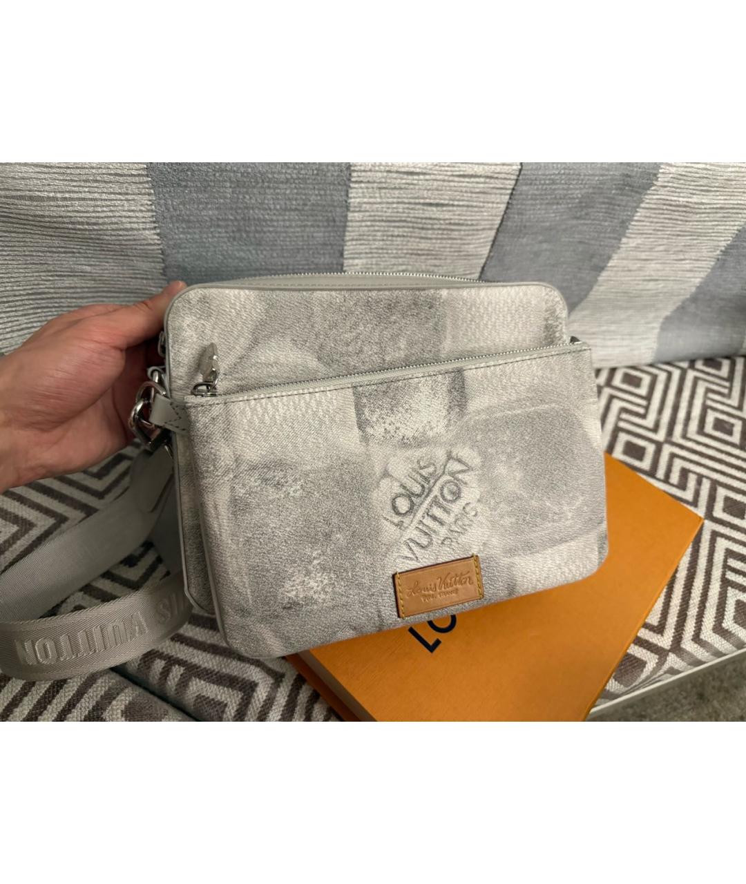 LOUIS VUITTON Серая сумка на плечо, фото 4
