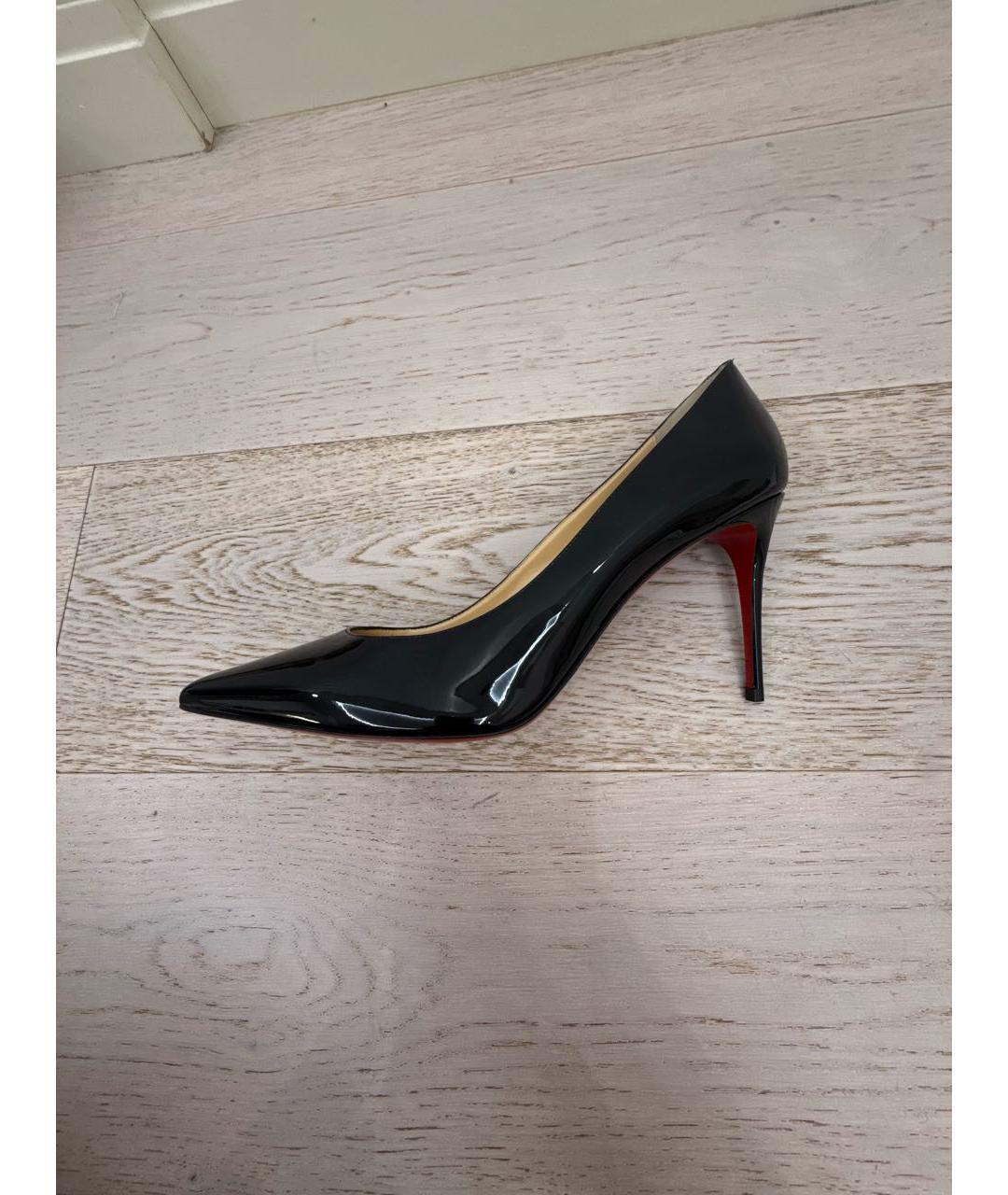 CHRISTIAN LOUBOUTIN Черные туфли из лакированной кожи, фото 9