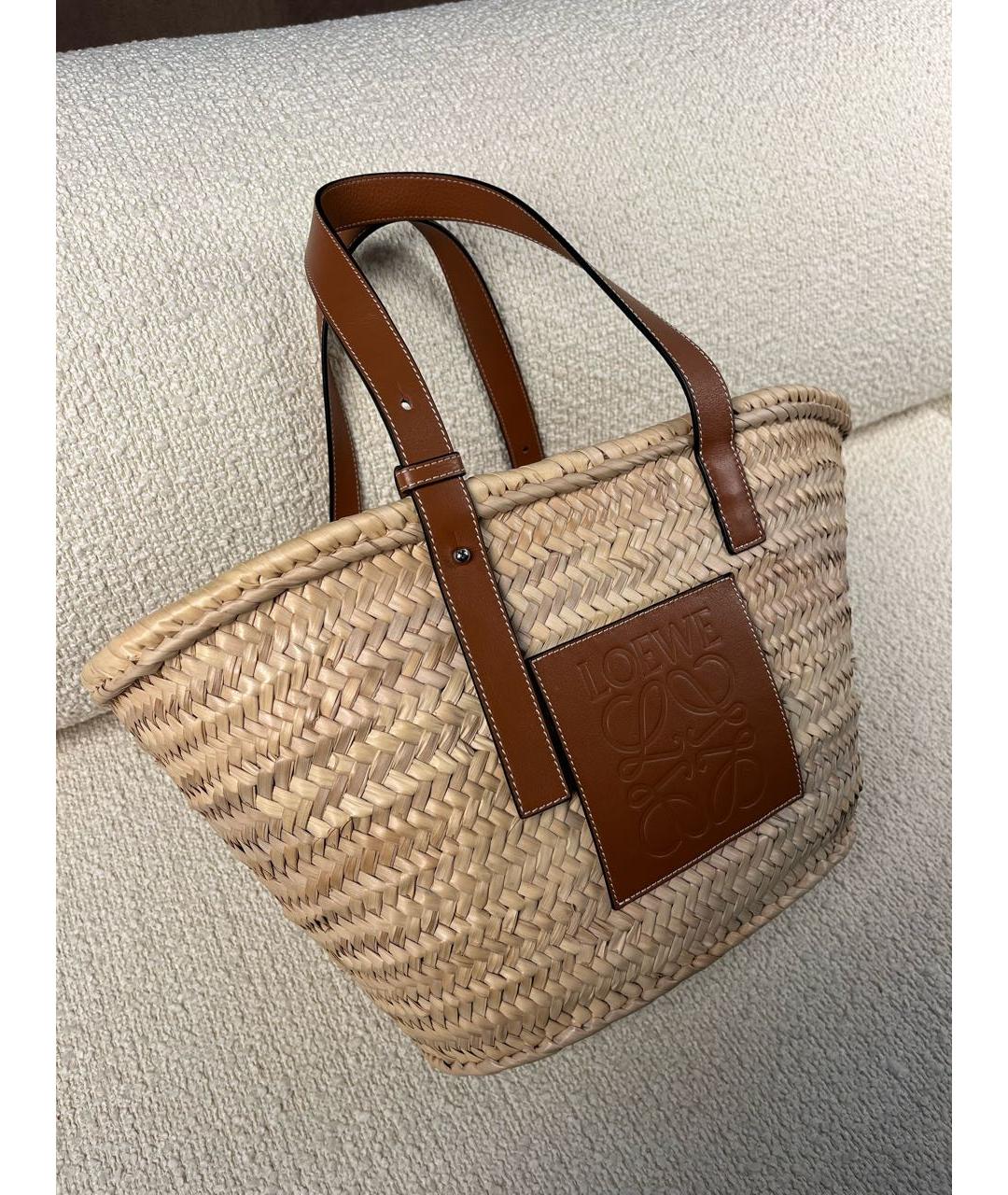 LOEWE Бежевая пелетеная сумка с короткими ручками, фото 2