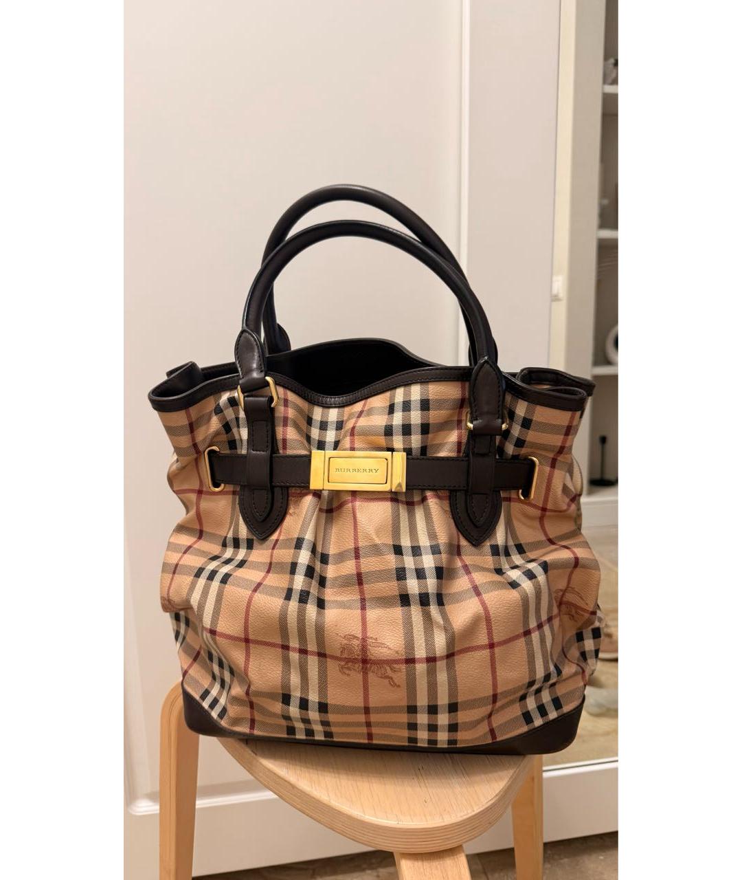 BURBERRY Кожаная сумка с короткими ручками, фото 6