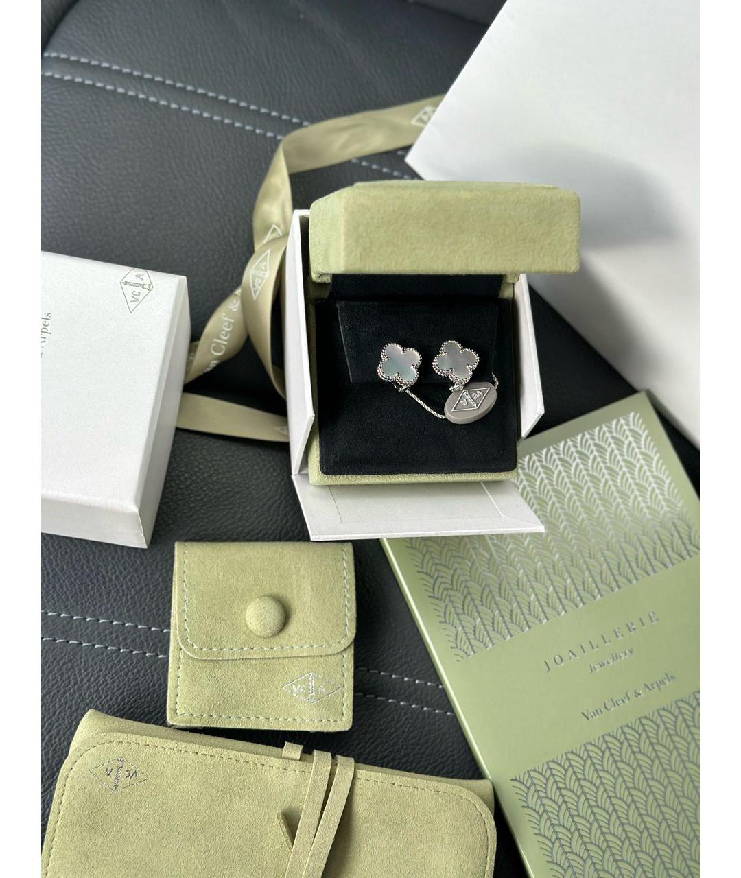 VAN CLEEF & ARPELS Серебряные серьги из белого золота, фото 2