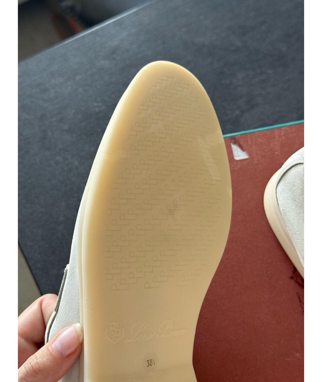 LORO PIANA Бежевые замшевые лоферы, фото 7