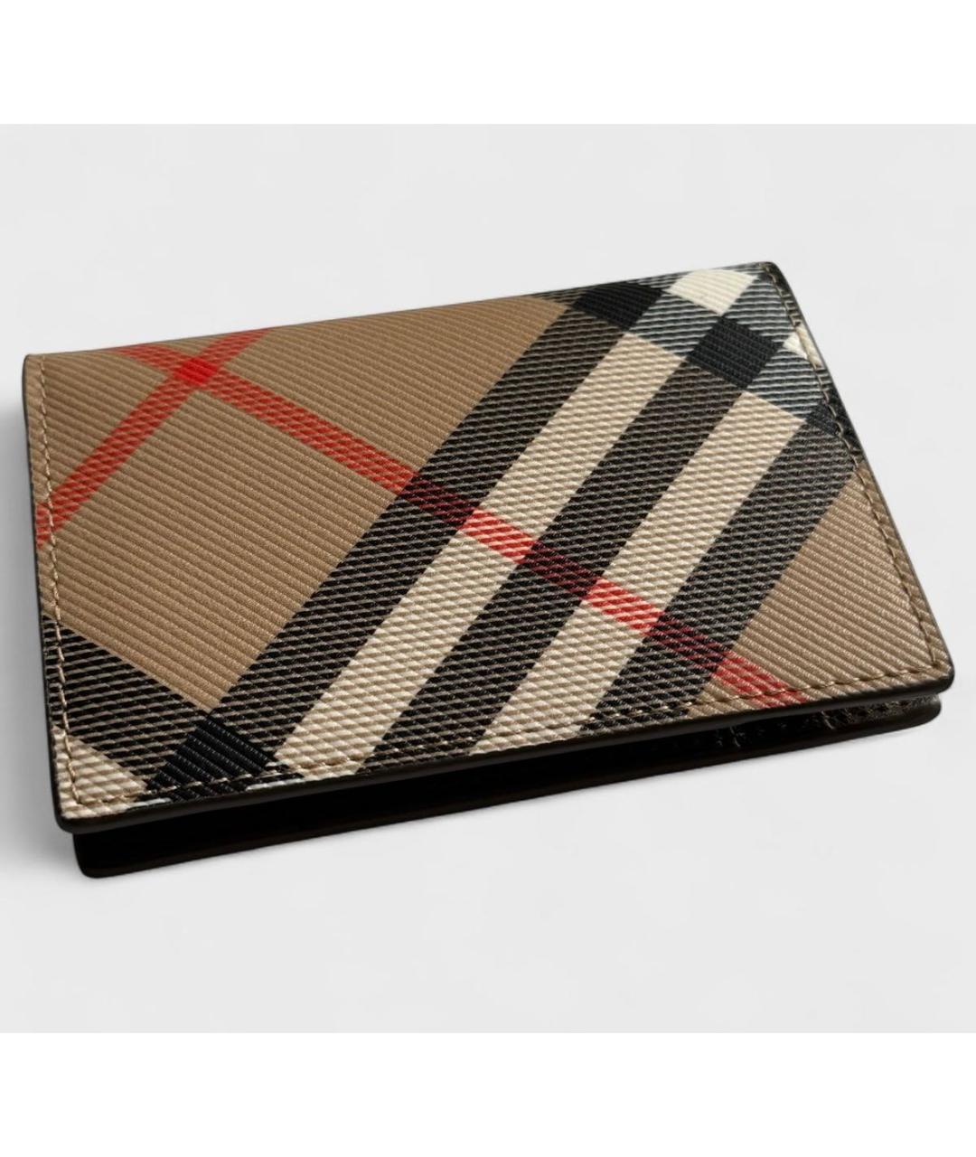 BURBERRY Бежевый кожаный кардхолдер, фото 2
