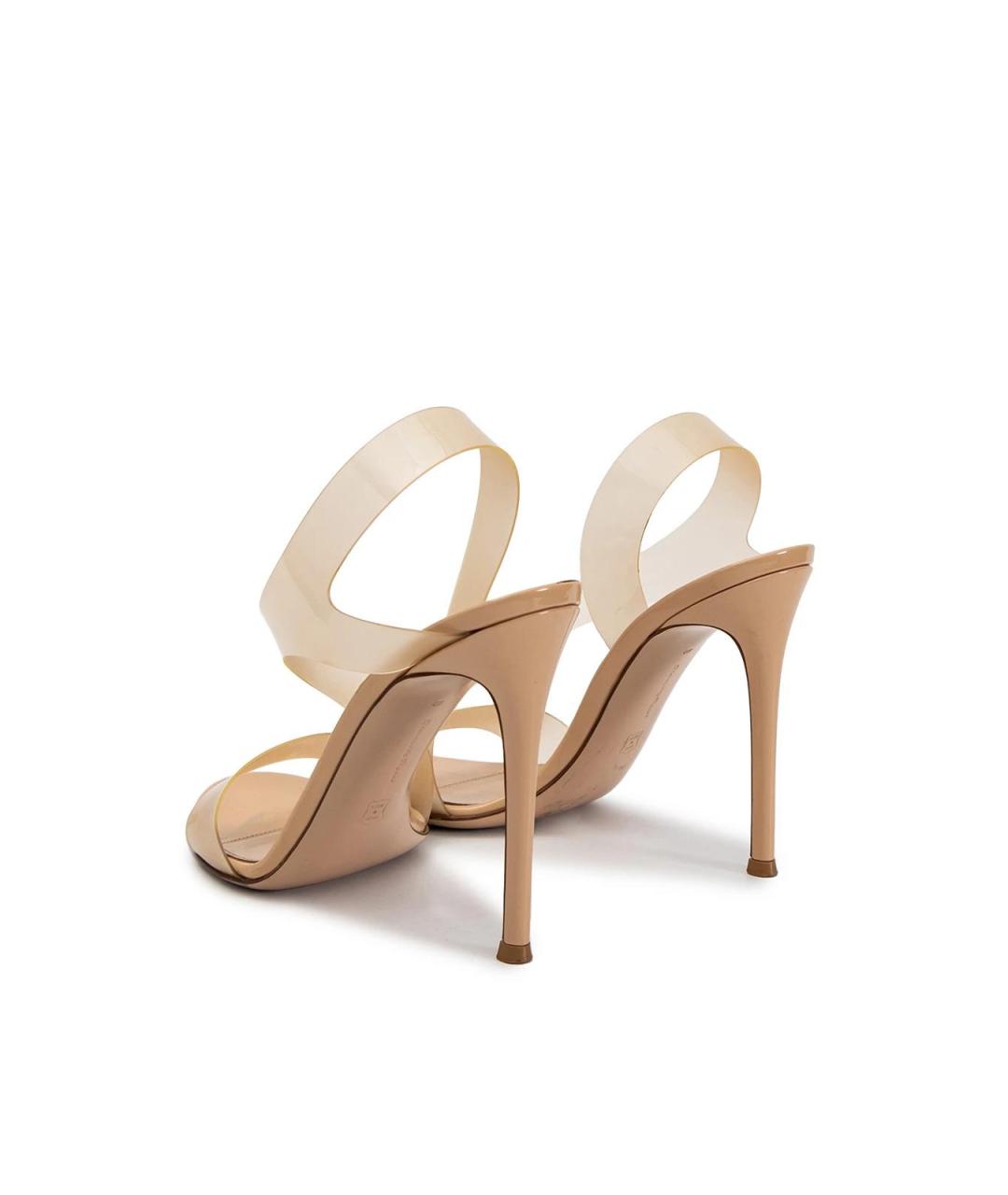 GIANVITO ROSSI Бежевые босоножки из лакированной кожи, фото 3