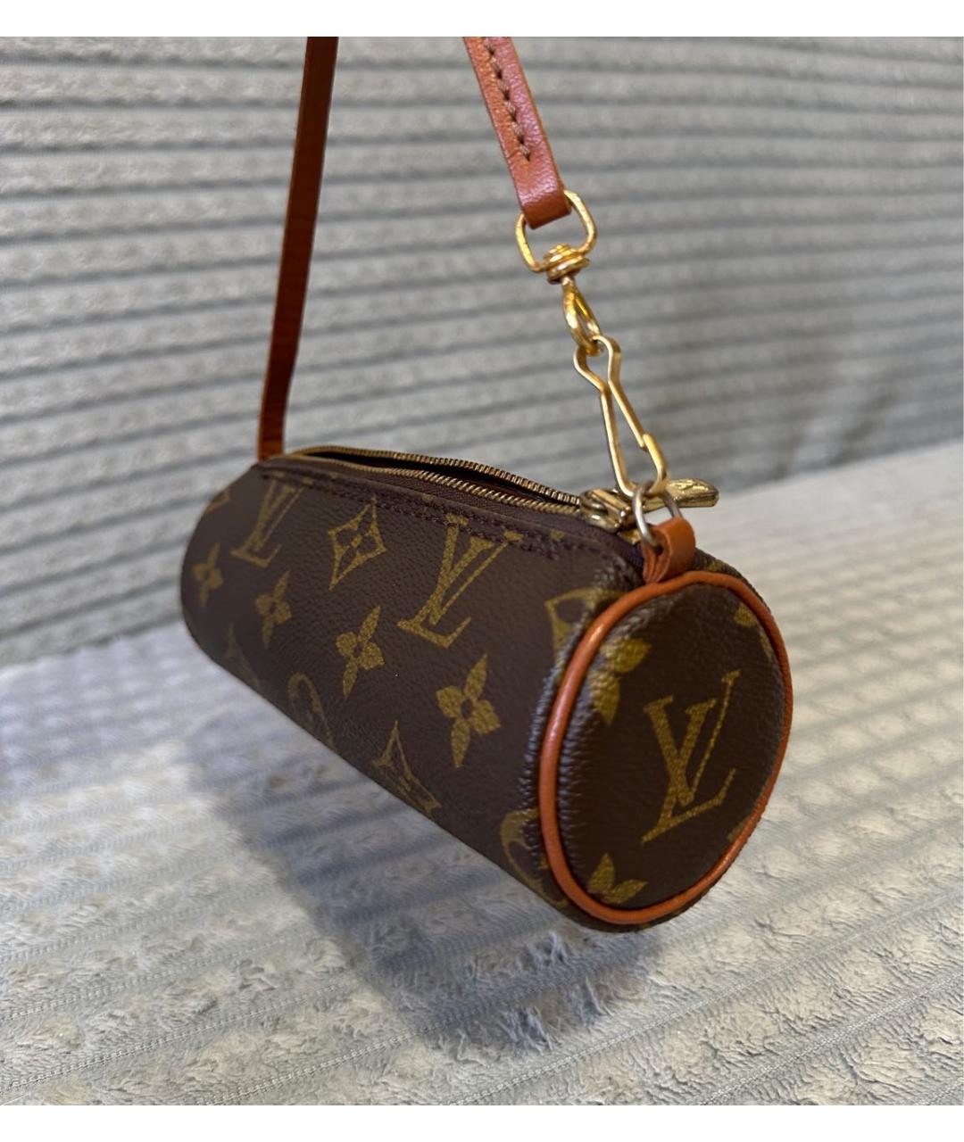 LOUIS VUITTON Коричневая сумка с короткими ручками из искусственной кожи, фото 3