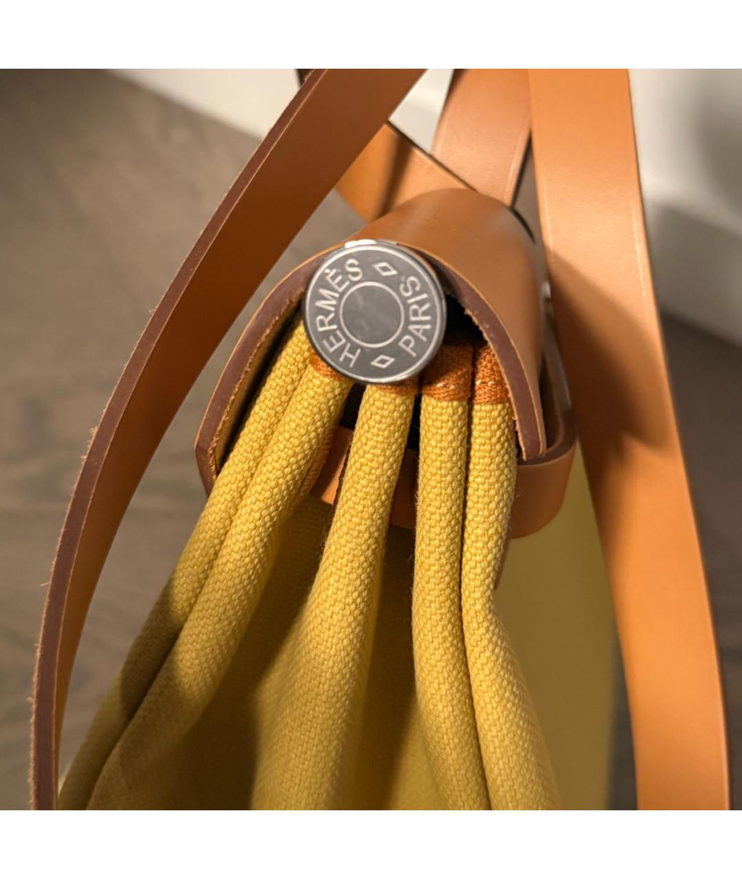 HERMES Горчичная тканевая сумка через плечо, фото 4
