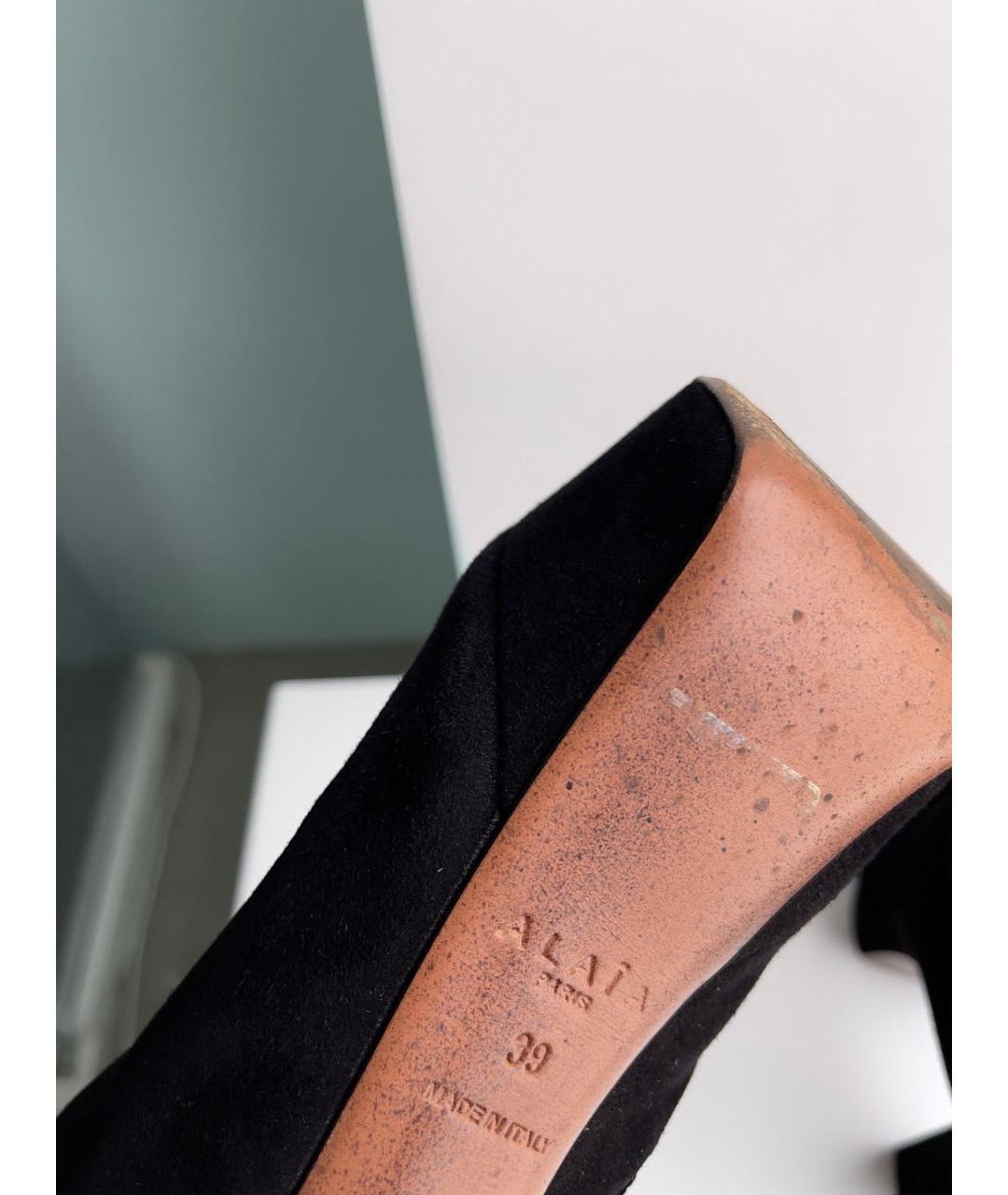 ALAIA Черные замшевые ботильоны, фото 6