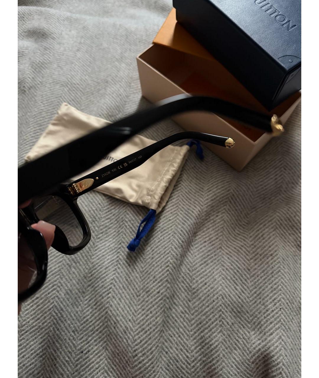 LOUIS VUITTON Черные пластиковые солнцезащитные очки, фото 3