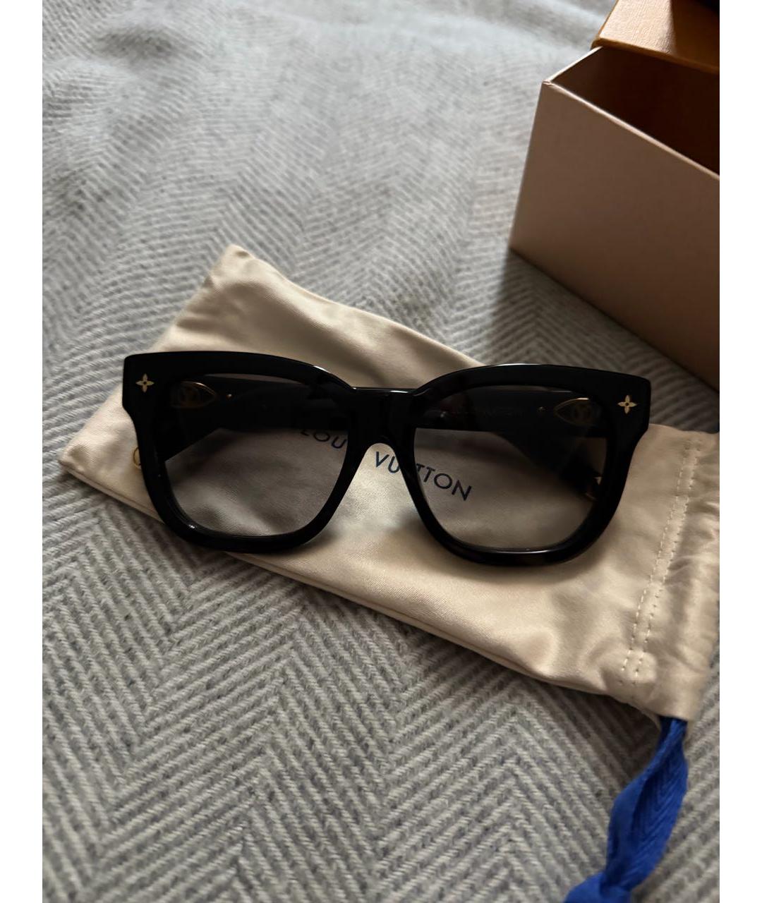 LOUIS VUITTON Черные пластиковые солнцезащитные очки, фото 4