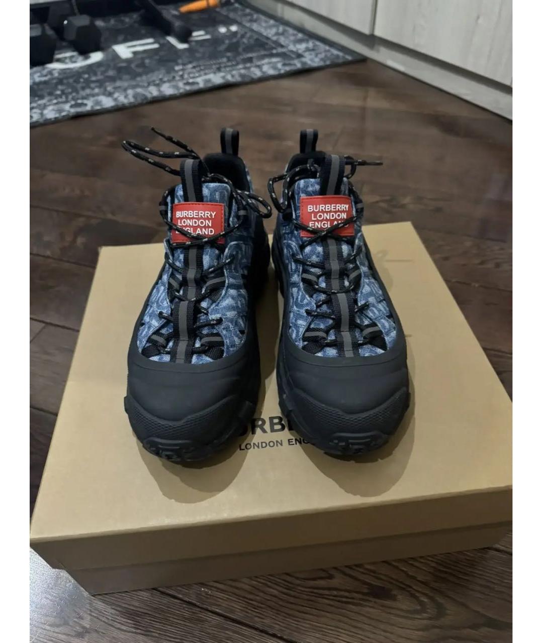 BURBERRY Темно-синие кожаные кроссовки, фото 5