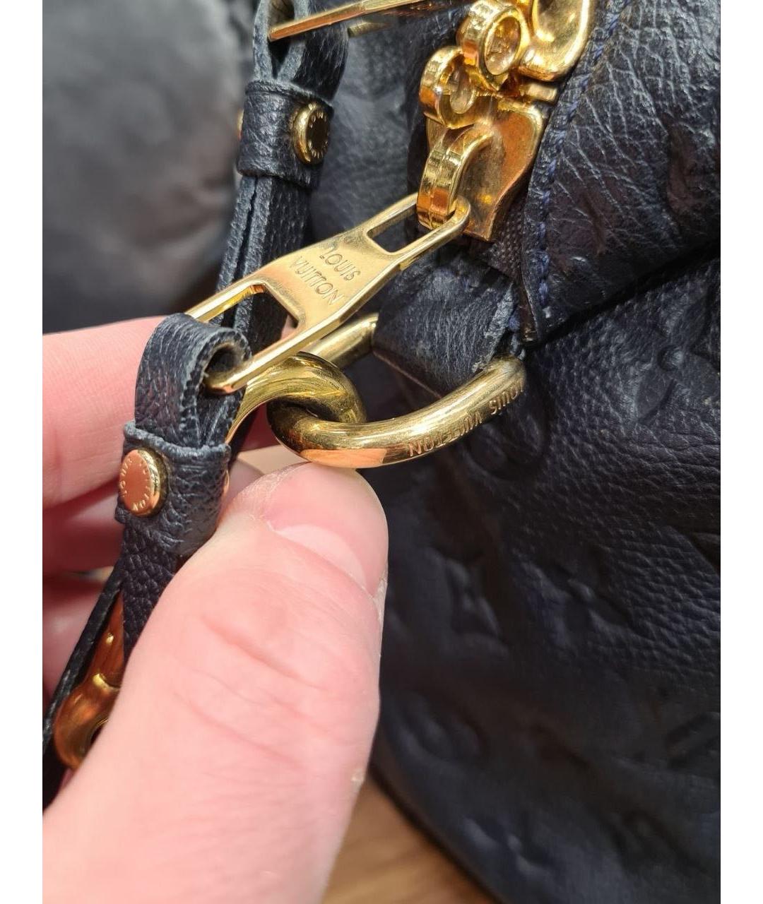 LOUIS VUITTON Черная кожаная сумка с короткими ручками, фото 7